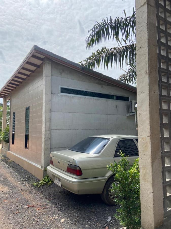 Forest Guesthouse Ban Don Muang  Exteriör bild
